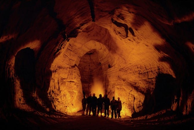 The weatherproof teambuilding event with a cave tour takes teams deep into the depths - where they achieve top performance and celebrate success by solving tasks and puzzles together. 